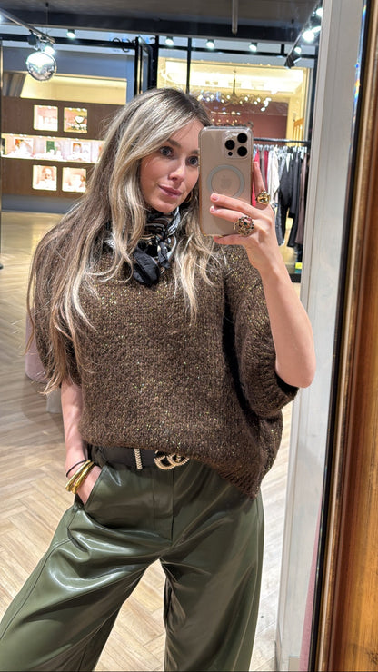 Knitted sweater - bruin goud