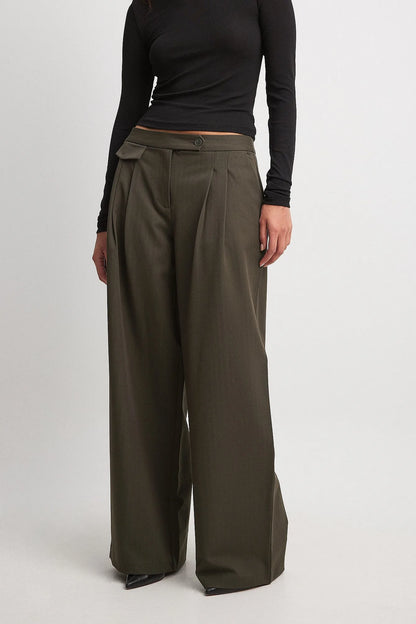 NAKD Pocket Detail Suit Pants in Dark Olive